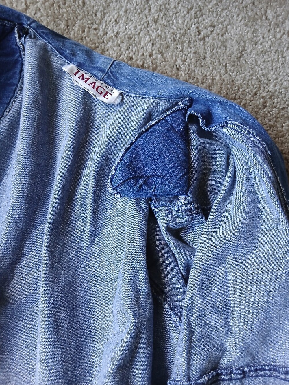 Vintage Women’s Blue Denim Jacket with Stud Details 80s 90s - Picture 11 of 11